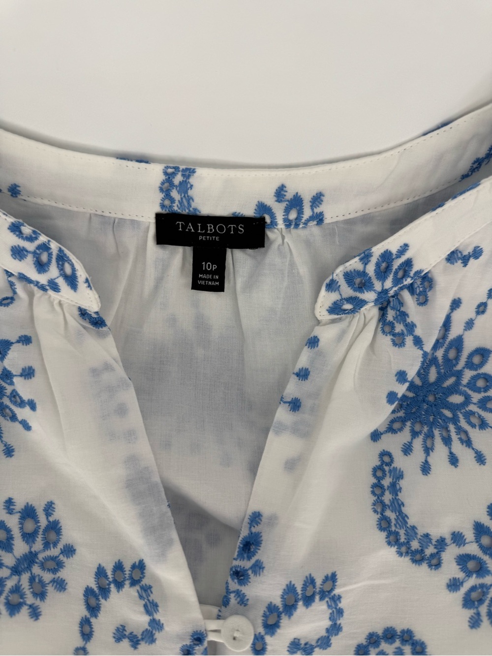 Talbots Women White Dress with Blue Floral Print Size 10P - Picture 7 of 13